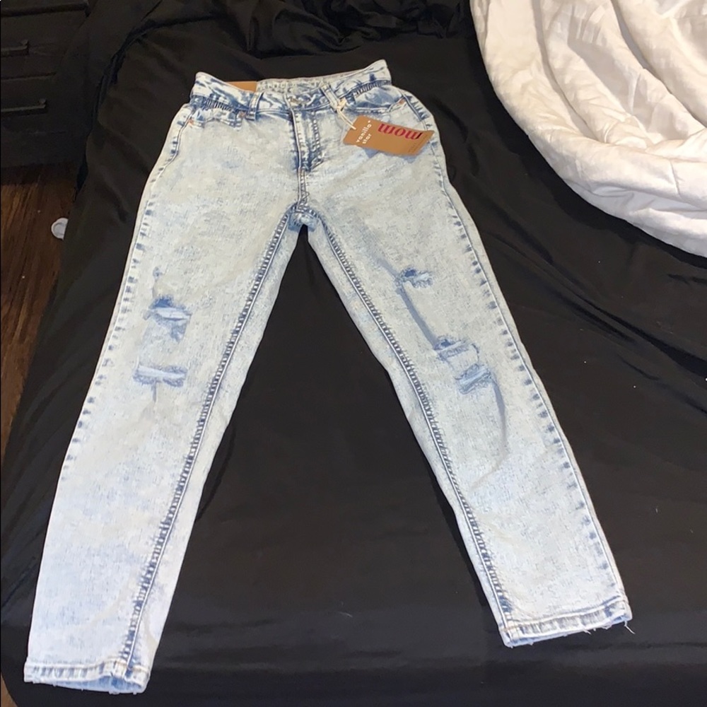 Mom jeans